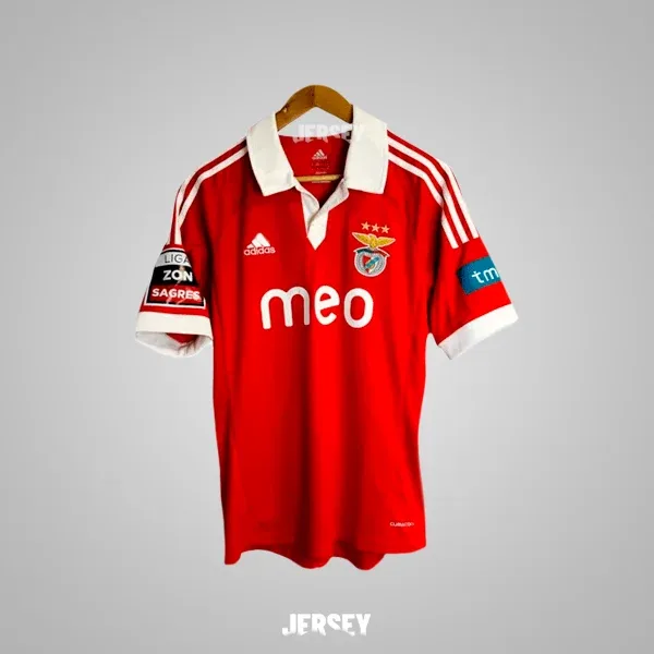 Benfica Lissabon Retro-Trikot 2012/13 Heim – Vorderseite