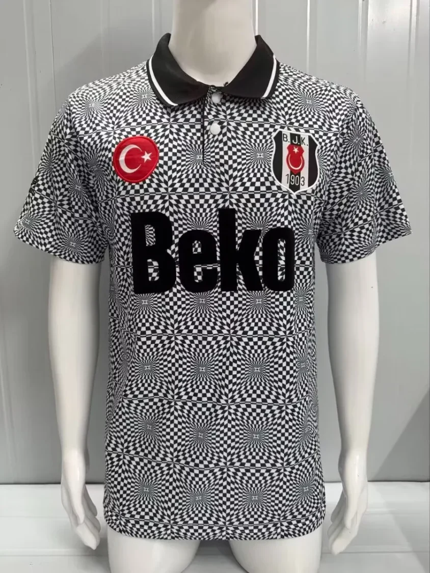 Beşiktaş Istanbul Retro-Trikot 1991/92 Heim – Vorderseite