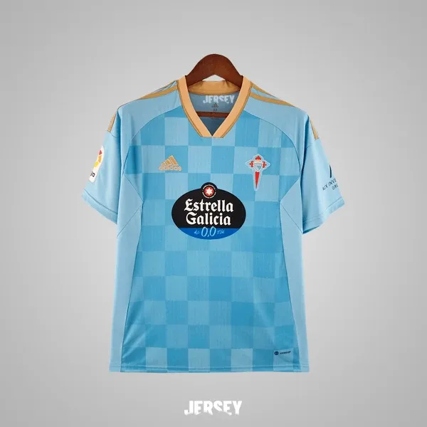 Celta Vigo Retro-Trikot 2022/23 Heim – Vorderseite