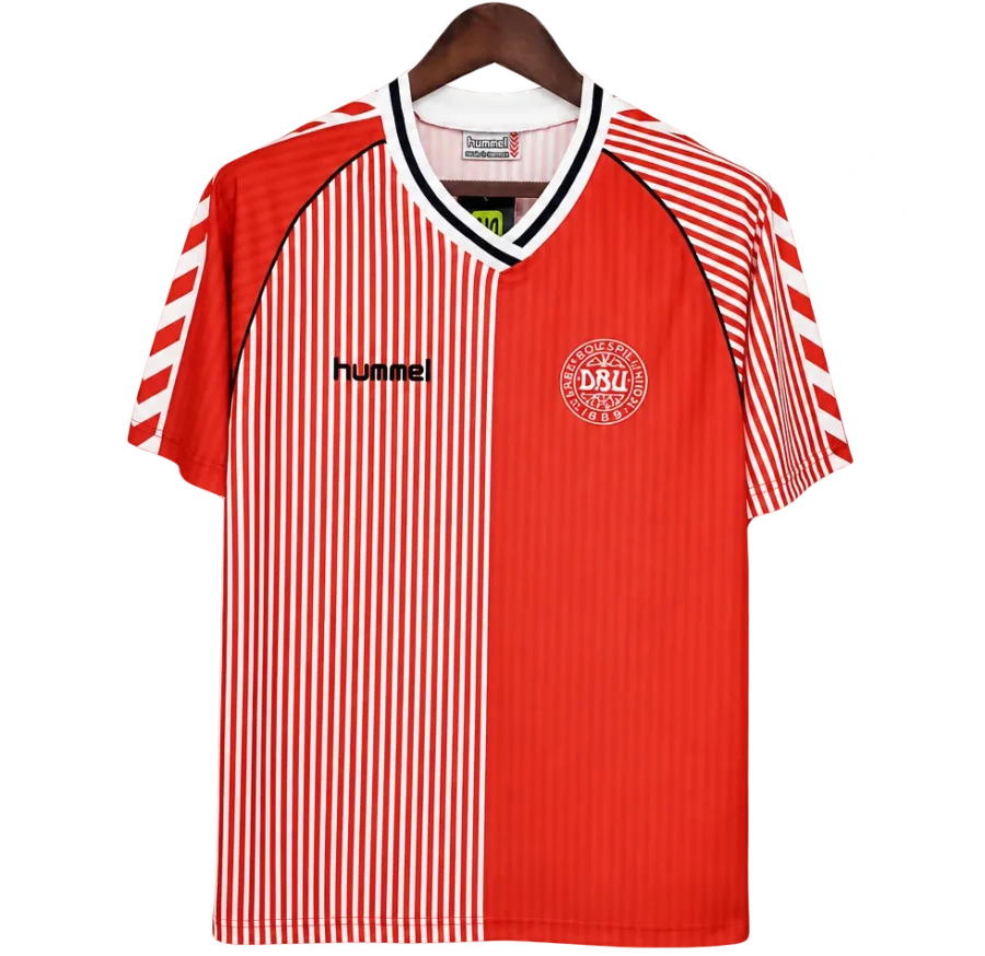 Dänemark Retro-Trikot 1986 Heim – Vorderseite
