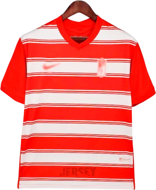 FC Granada Retro-Trikot 2021/22 Heim – Vorderseite
