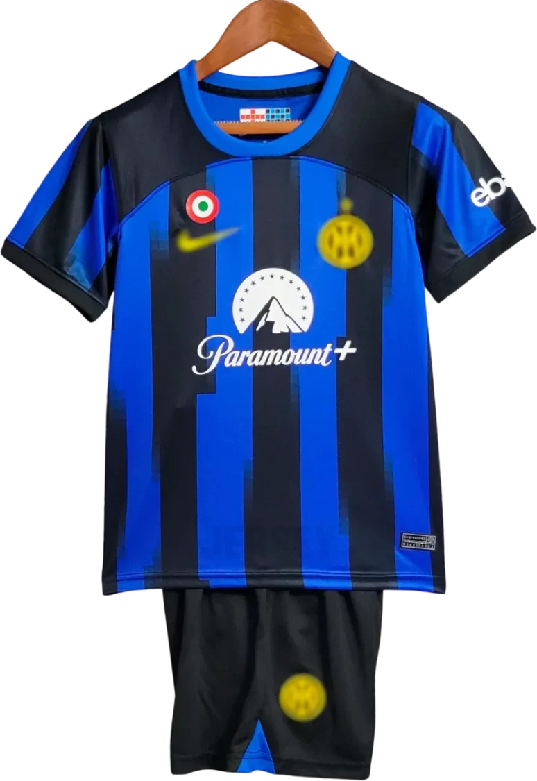 Inter Mailand Retro-Trikot 2023/24 Heim für Kinder – Vorderseite