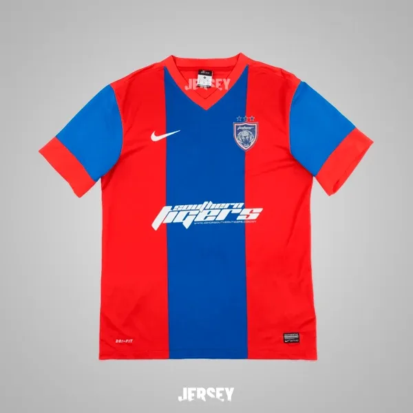 Johor Darul Ta’zim Retro-Trikot 2013/14 Heim – Vorderseite