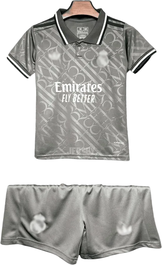 Real Madrid Retro-Trikot 2024/25 Ausweich für Kinder – Vorderseite